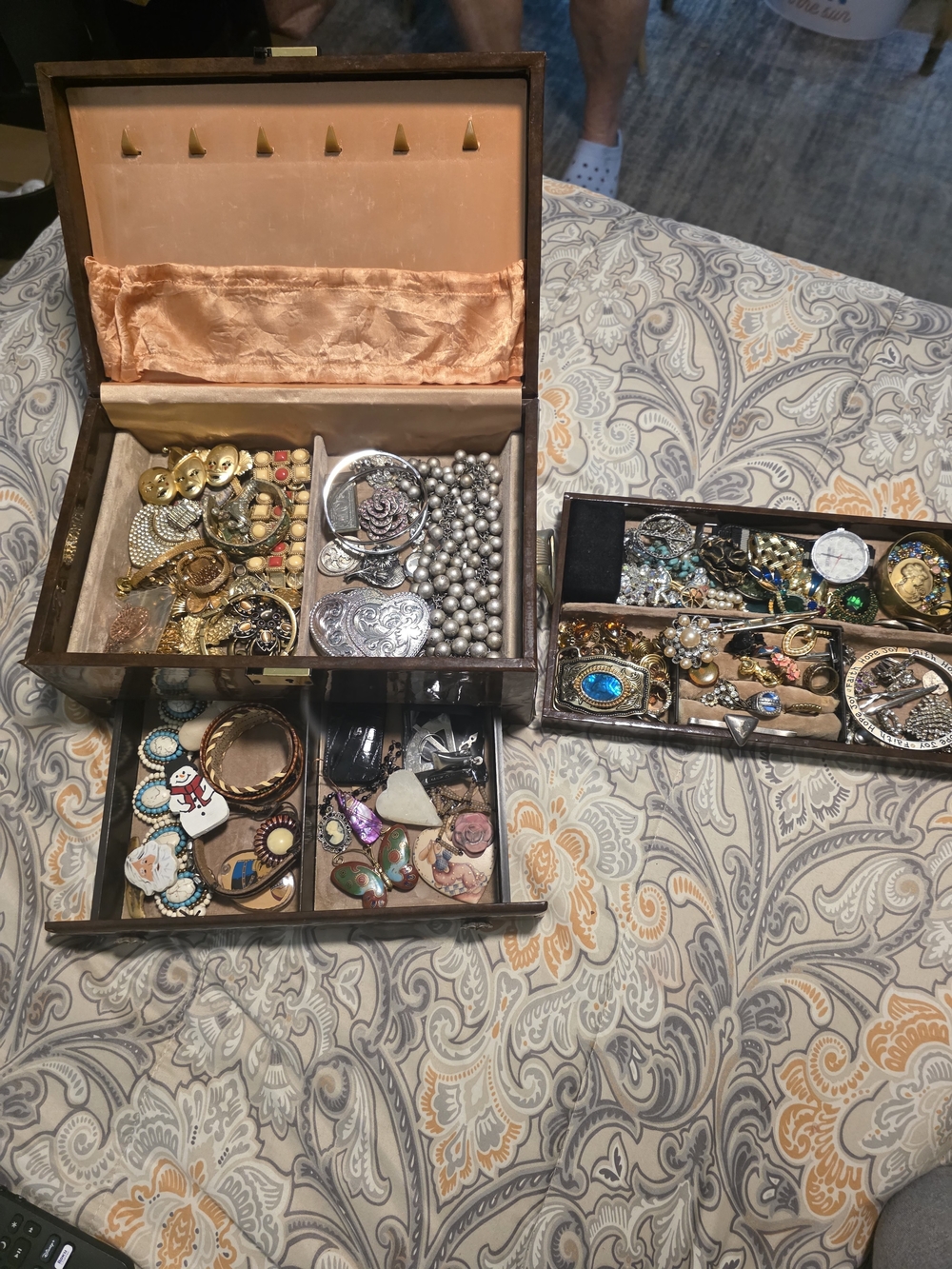 Vintage Silverware Box Organizer Full Of Antique And Vintage Jewelry / Items.